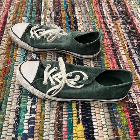 Converse Low Tops - Deep Green Velvet - Picture 2 of 5